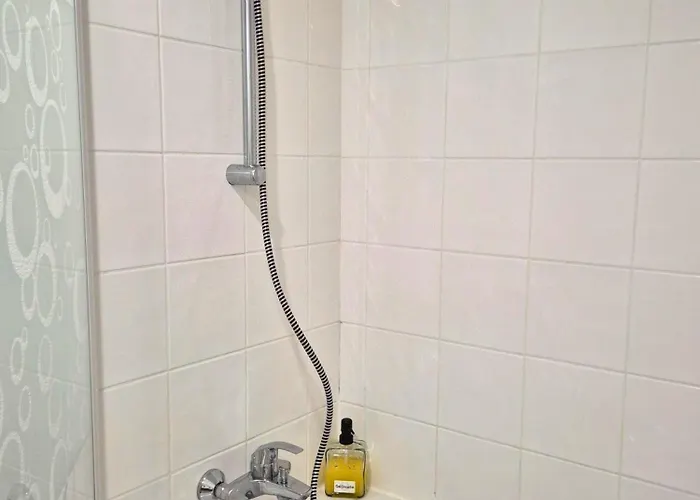 L'ethnik Proche Du Centre - Wifi - Moderne Apartamento *